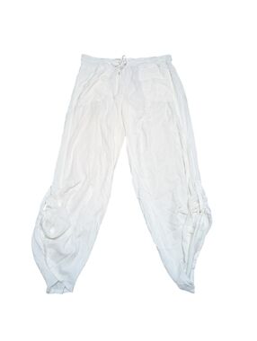 JOFIT Resort Pant White- New with Small Hole- (Women's Small)